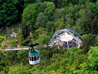 Der 25 bis 30 Meter hohe Baumwipfelpfad ist gut in die Landschaft eingebettet.